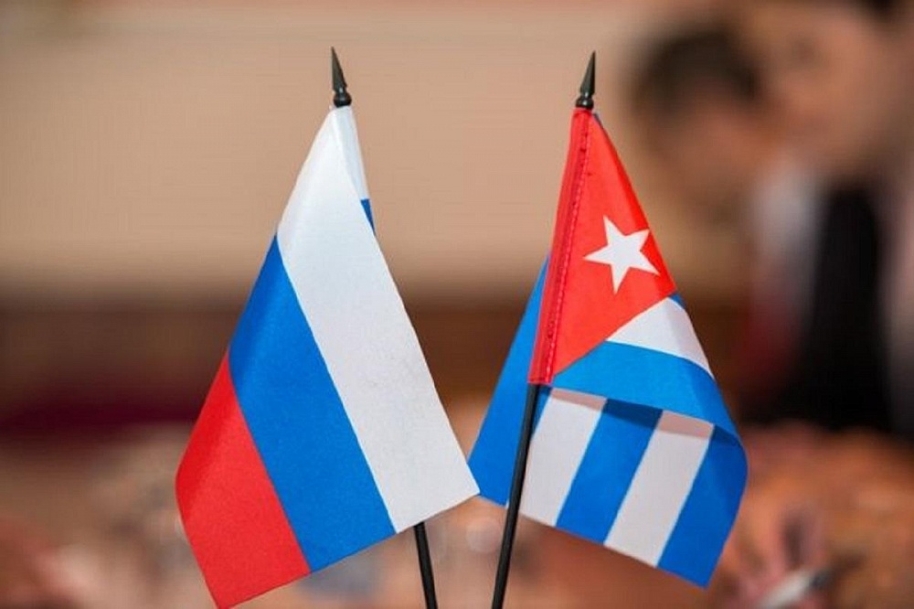 Планируется переход России и Кубы на расчет в национальных валютах